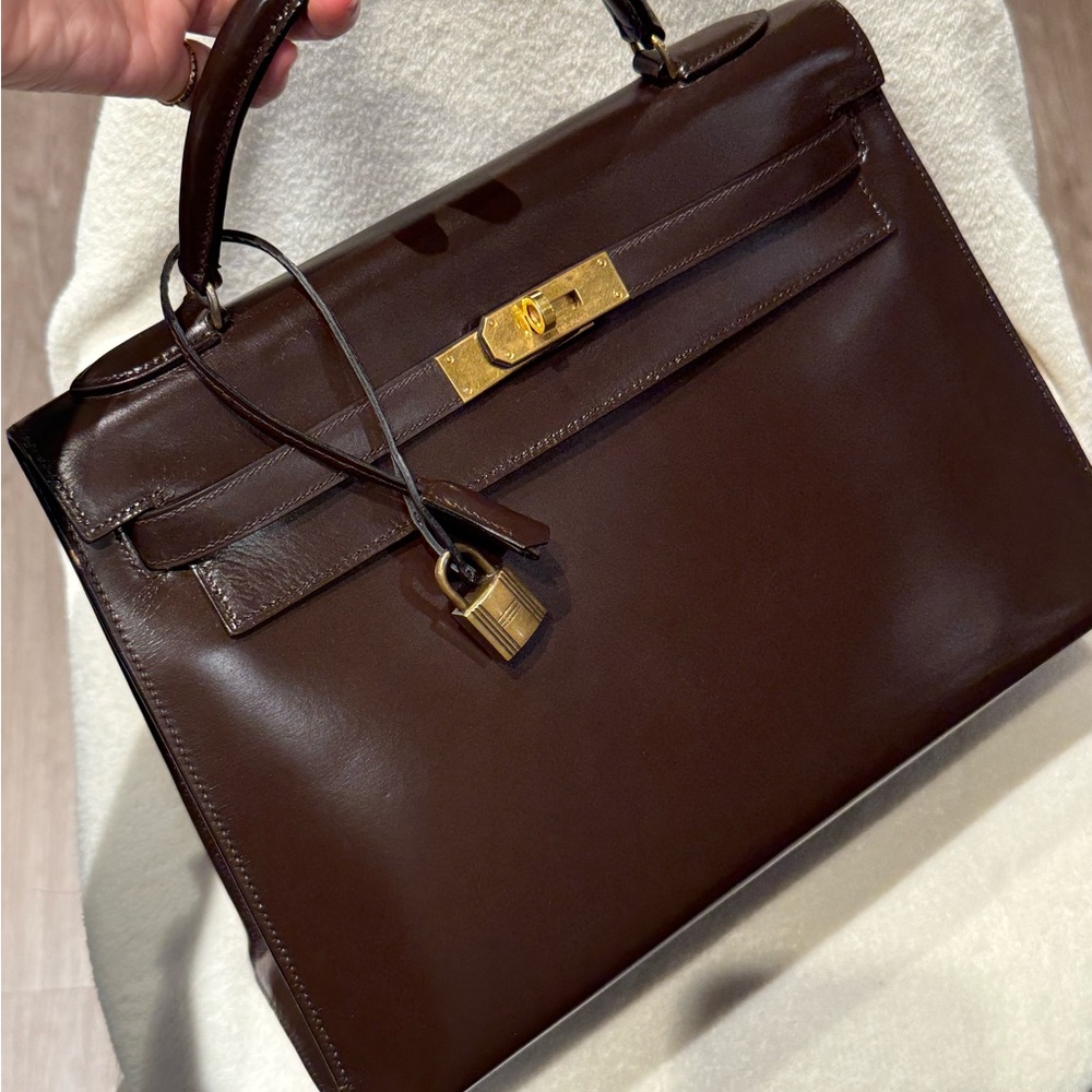 SOLD - HERMES Ebene Brown Box Calfskin Kelly 32 GHW - Picture 3 of 12